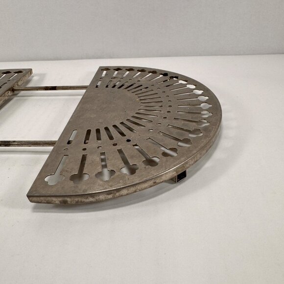 Vintage Kitchen Trivet Hot Plate Folding Aluminum Expandable Counter MCM Decor - Picture 7 of 11